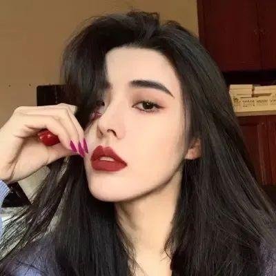 我靠怨气收集系统成为巨星